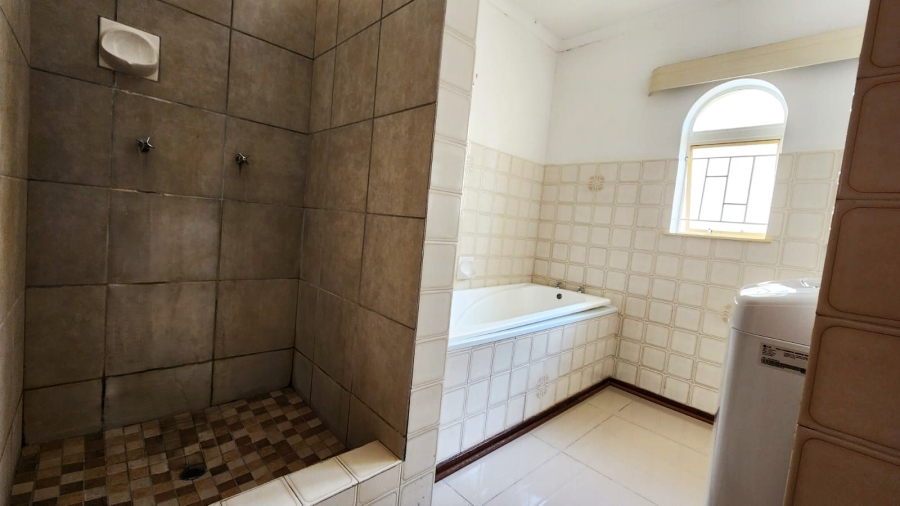 2 Bedroom Property for Sale in Heuwelsig Free State